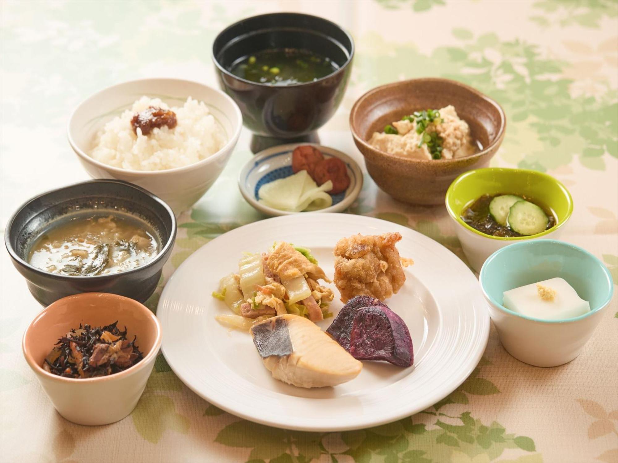 Sun Palace Kyuyokan Naha Luaran gambar